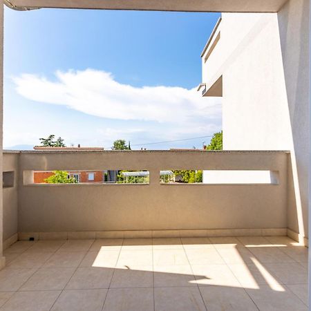 מאלינסקה Apartment Demo מראה חיצוני תמונה